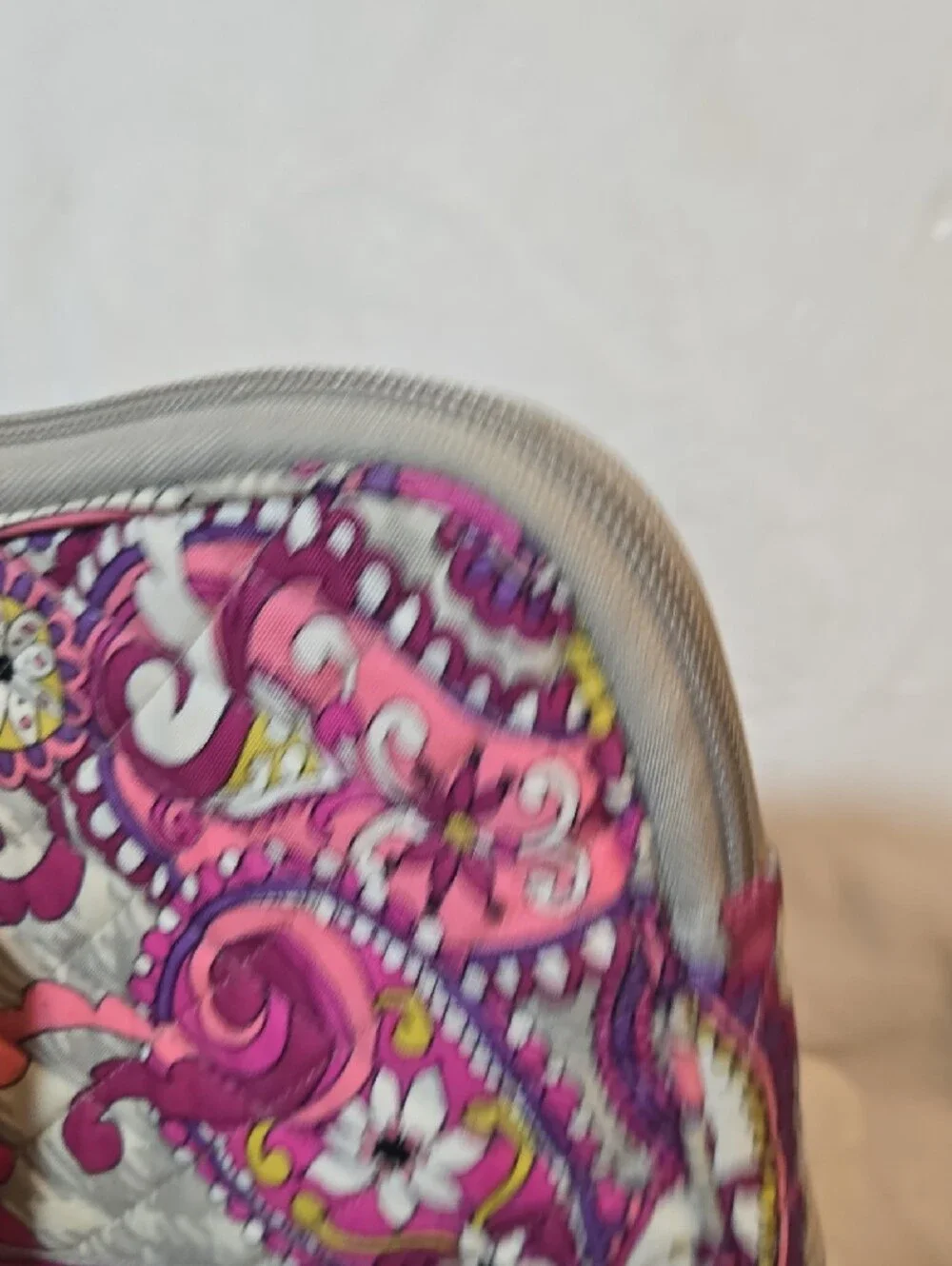 Vera Bradley Pink Paisley Over Plaid Quilted Laptop Case